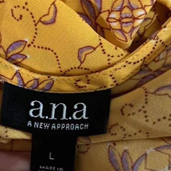 FINAL PRICE a.n.a Women's Mustard Yellow Sleeveless Peplum Top NWOT Large - Picture 6 of 7